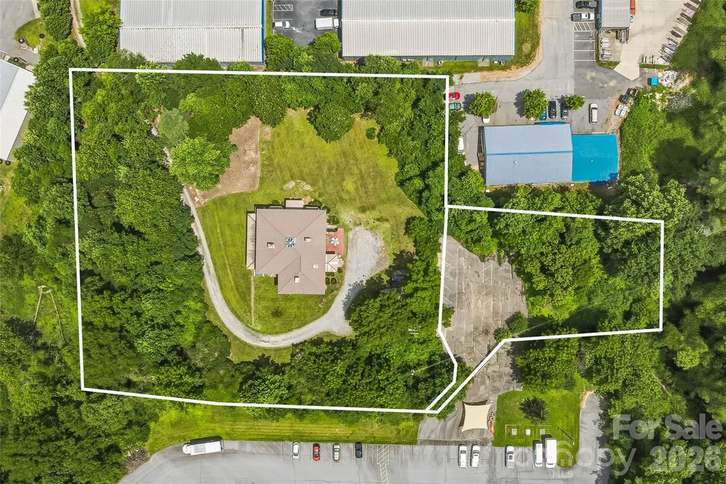31 Meadows Blake House Lane Fletcher NC 28732
