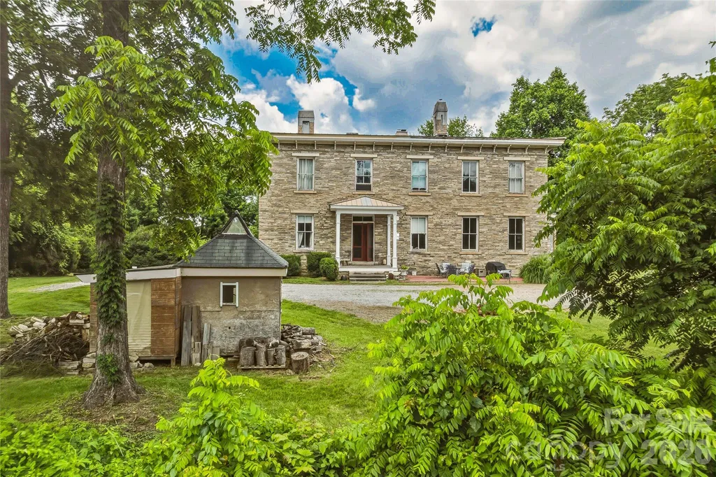 31 Meadows Blake House Lane Fletcher NC 28732