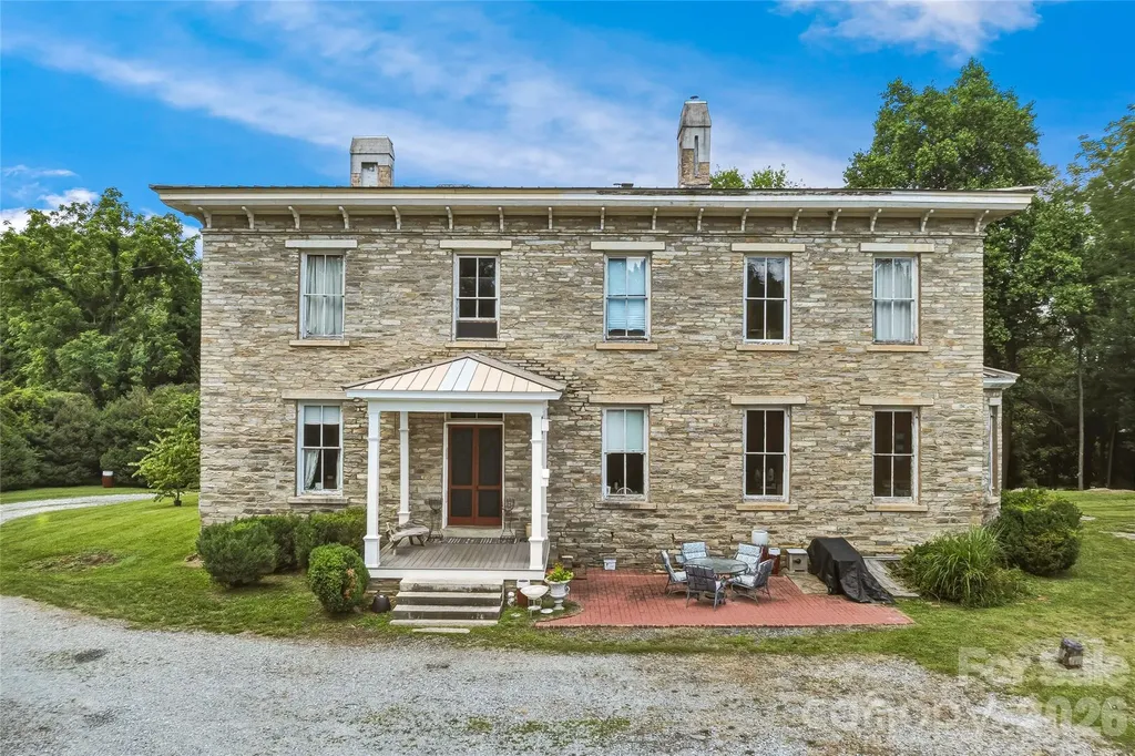 31 Meadows Blake House Lane Fletcher NC 28732