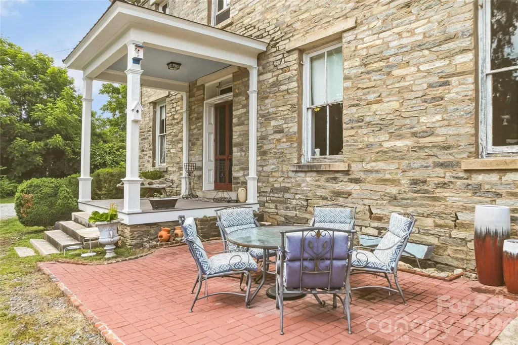 31 Meadows Blake House Lane Fletcher NC 28732