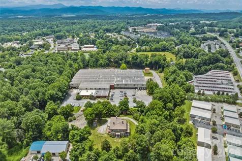 31 Meadows Blake House Lane Fletcher NC 28732