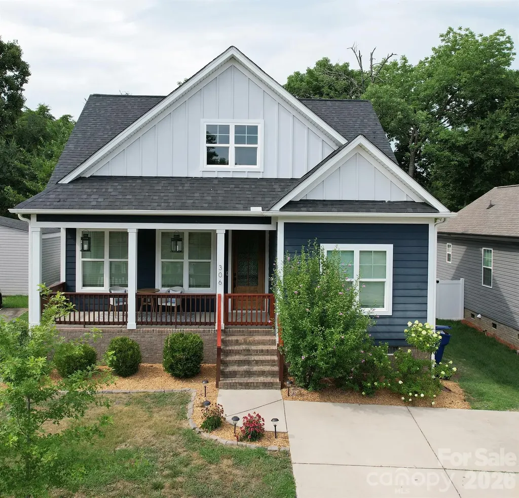 306 Clay Street Belmont NC 28012