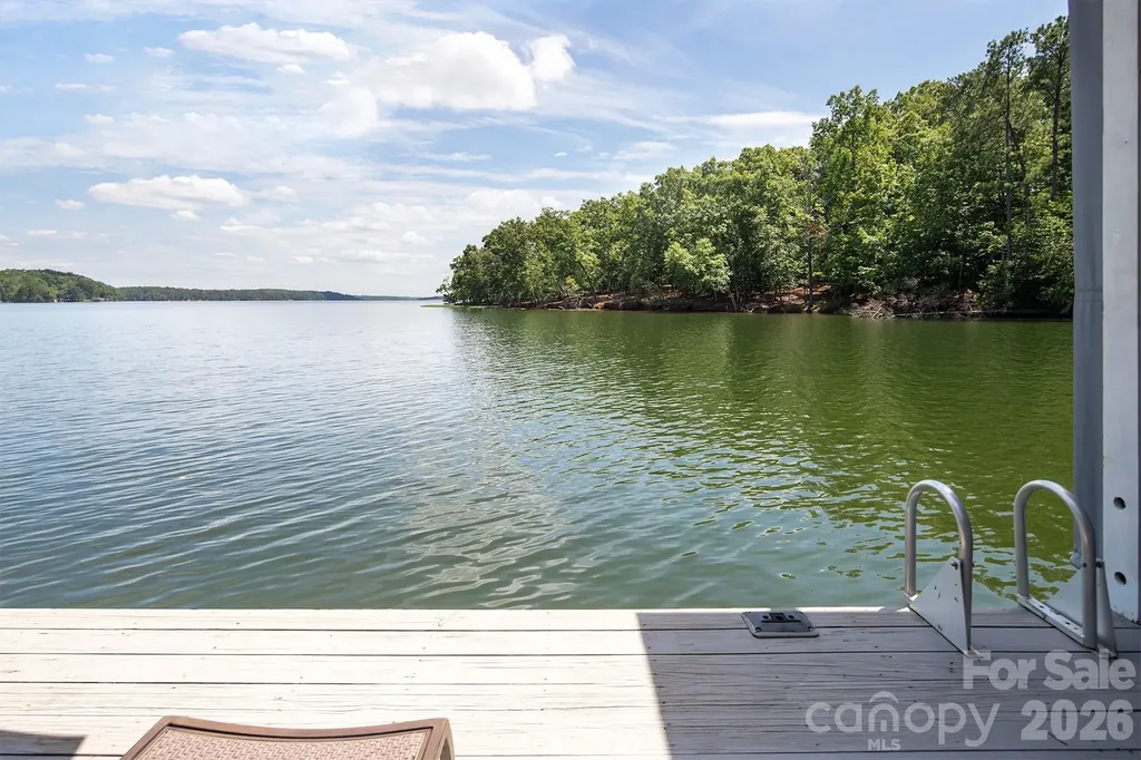 136 Lakeland Circle Mount Gilead NC 27306