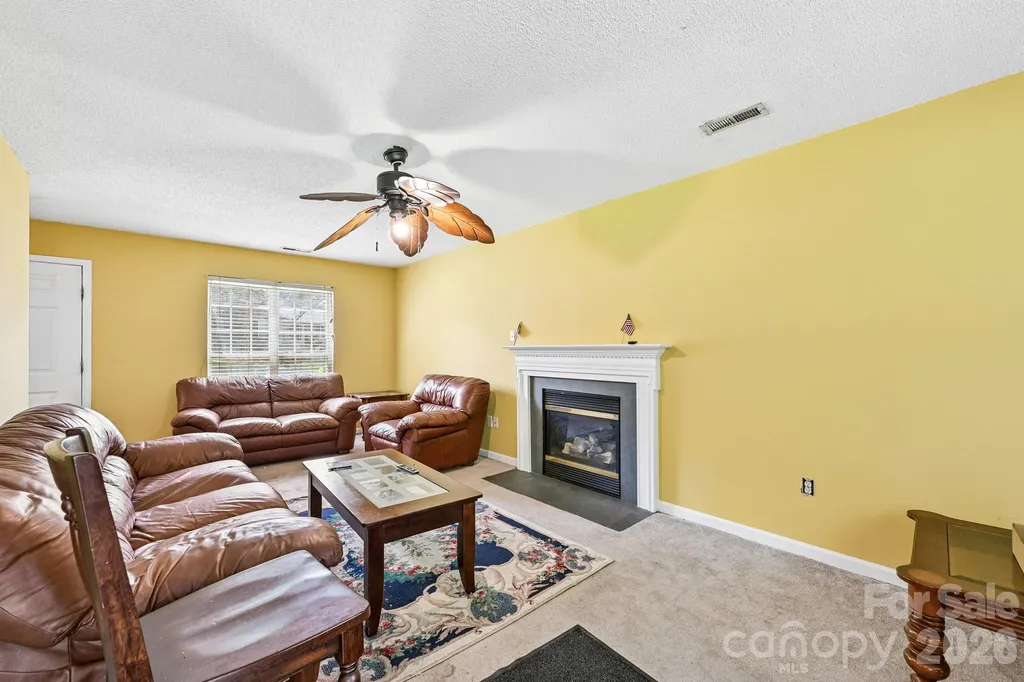 7329 Starvalley Drive Charlotte NC 28210