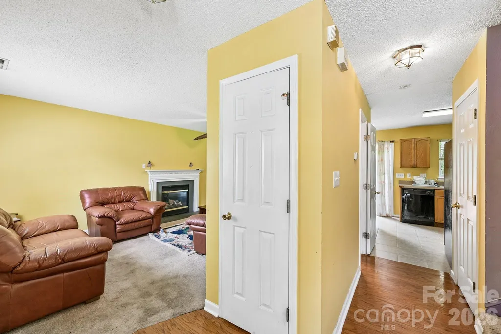 7329 Starvalley Drive Charlotte NC 28210