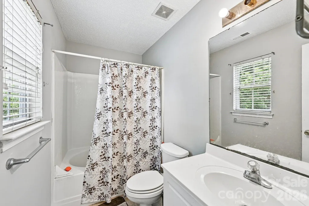 7329 Starvalley Drive Charlotte NC 28210