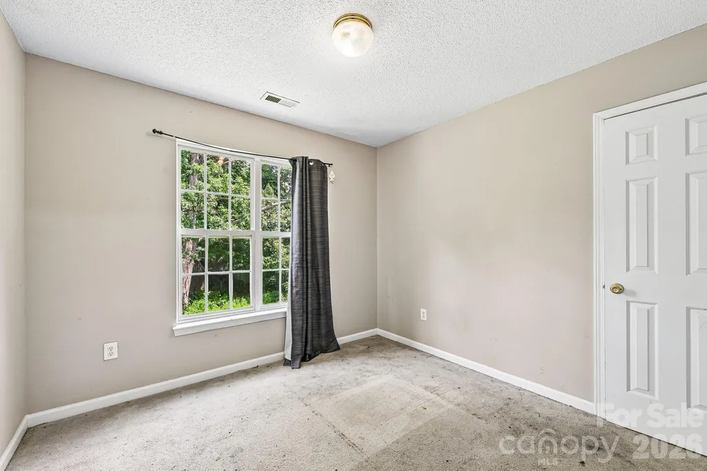 7329 Starvalley Drive Charlotte NC 28210