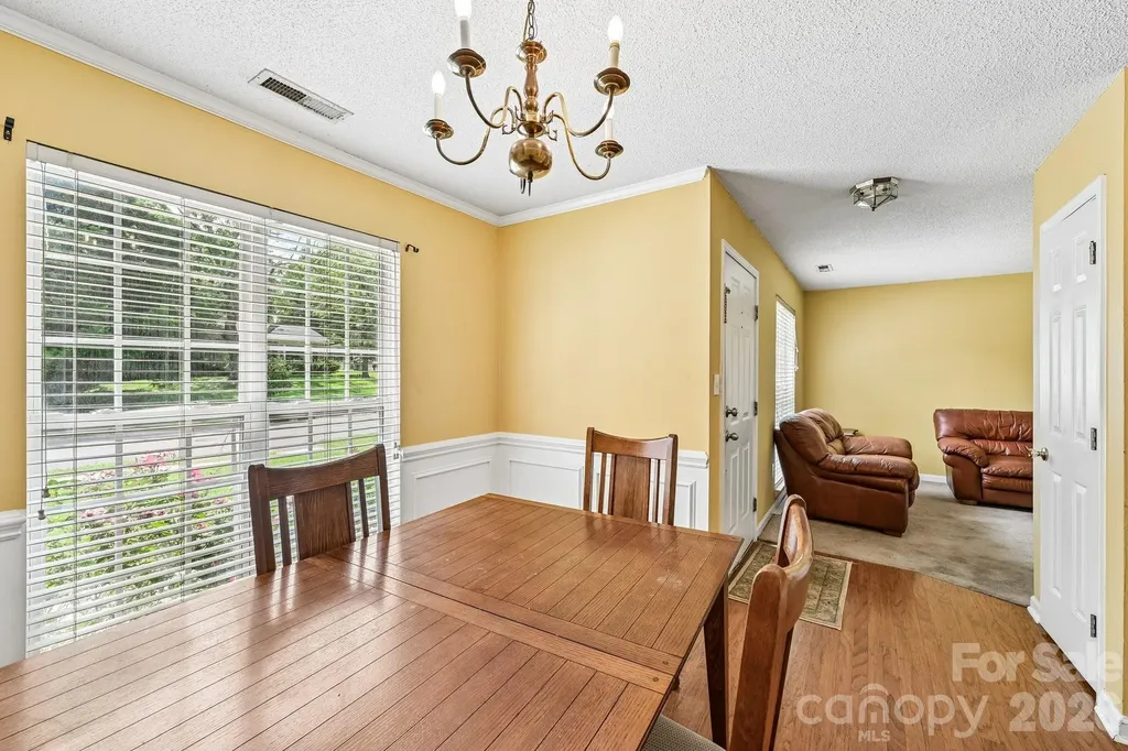 7329 Starvalley Drive Charlotte NC 28210