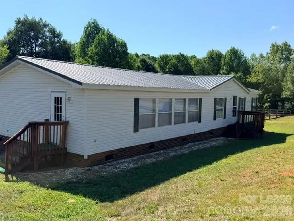 4398 Golden Lane Claremont NC 28610