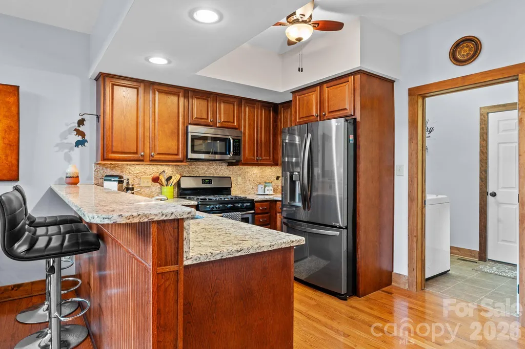747 Whitetail Trail Banner Elk NC 28604