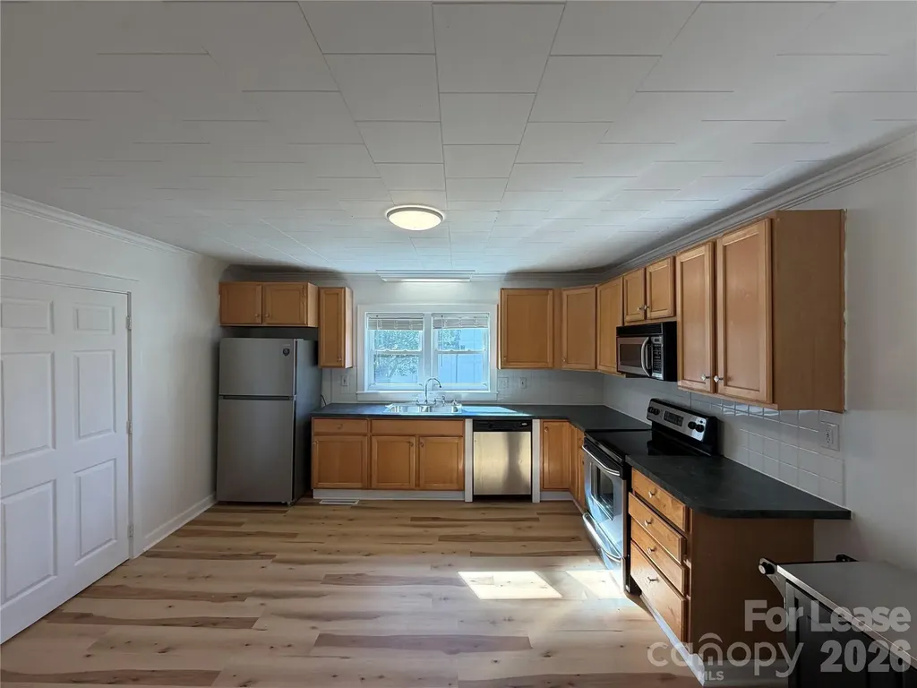 7201 Gilead Road Huntersville NC 28078