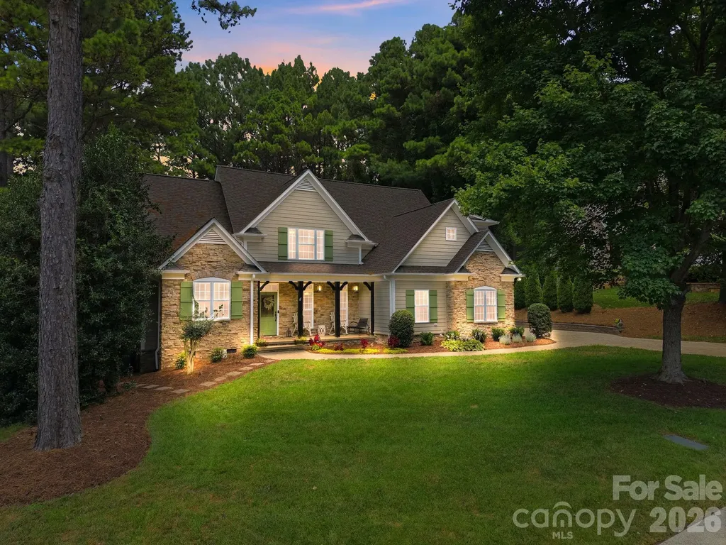 240 Silvercliff Drive Mount Holly NC 28120