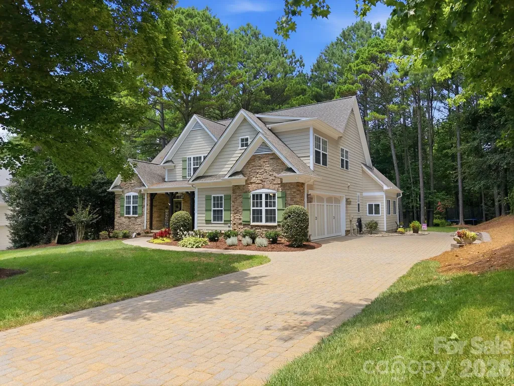 240 Silvercliff Drive Mount Holly NC 28120