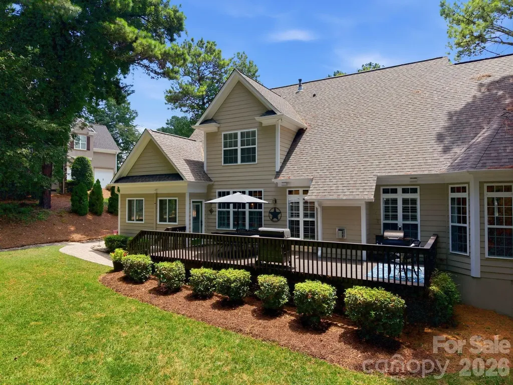 240 Silvercliff Drive Mount Holly NC 28120