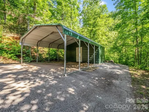 771 Bishop Lane Mill Spring NC 28756