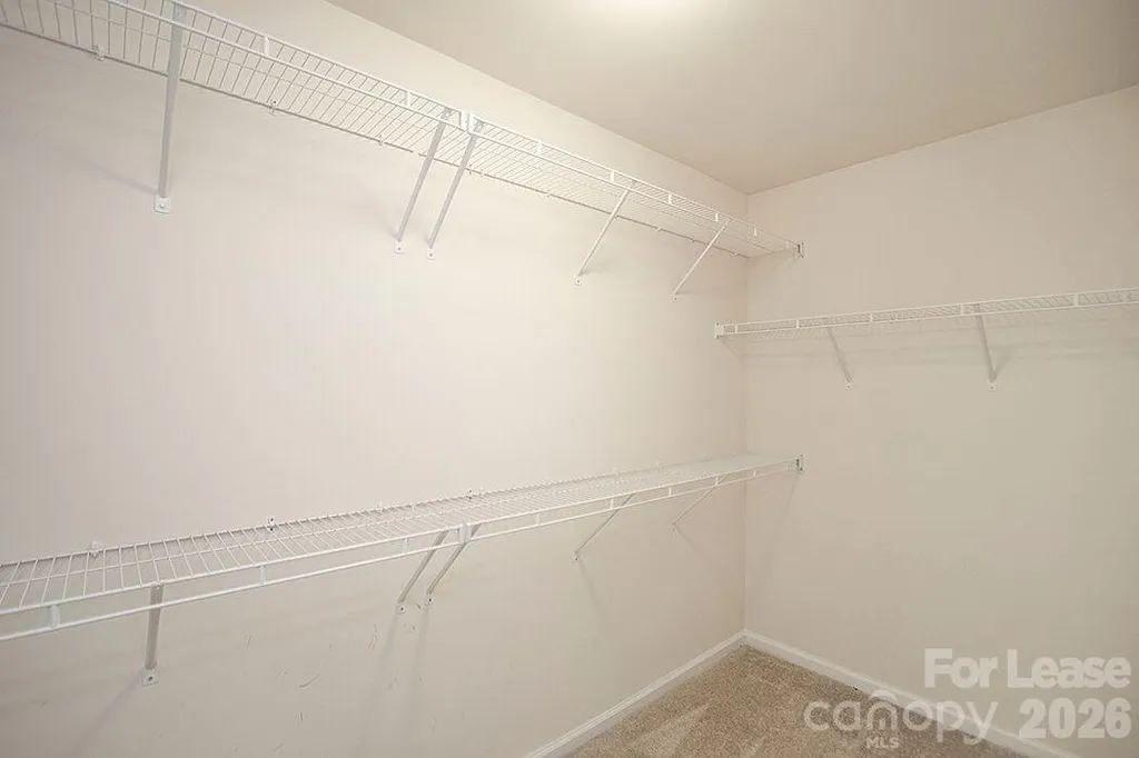 2704 Silverthorn Drive Charlotte NC 28273