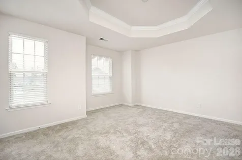 2704 Silverthorn Drive Charlotte NC 28273
