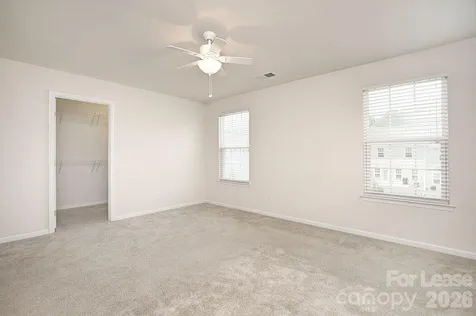2704 Silverthorn Drive Charlotte NC 28273