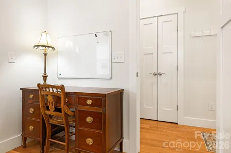 82 Summit Circle Hendersonville NC 28739