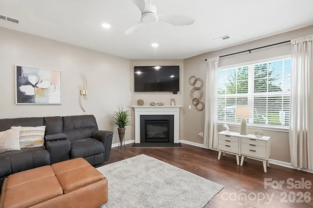 7572 Nolen Farm Drive Gastonia NC 28056