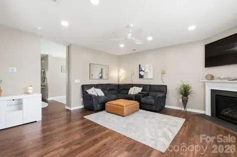 7572 Nolen Farm Drive Gastonia NC 28056