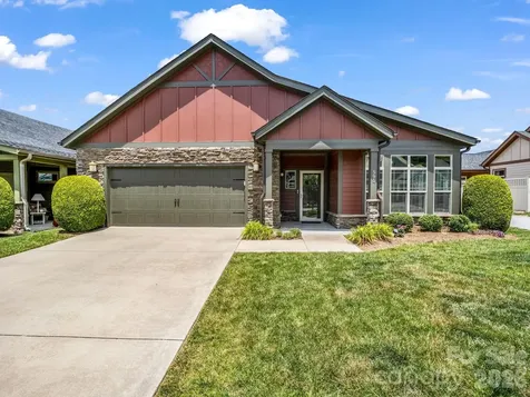 595 Summerfield Place Flat Rock NC 28731