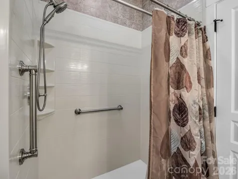 595 Summerfield Place Flat Rock NC 28731