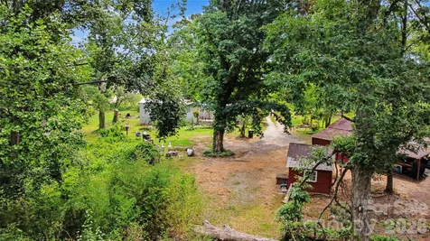732 Woods Chapel Road Duncan SC 29334