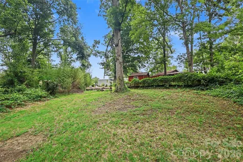 732 Woods Chapel Road Duncan SC 29334