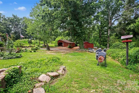 732 Woods Chapel Road Duncan SC 29334