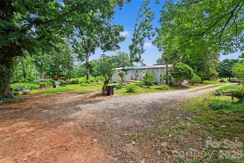 732 Woods Chapel Road Duncan SC 29334