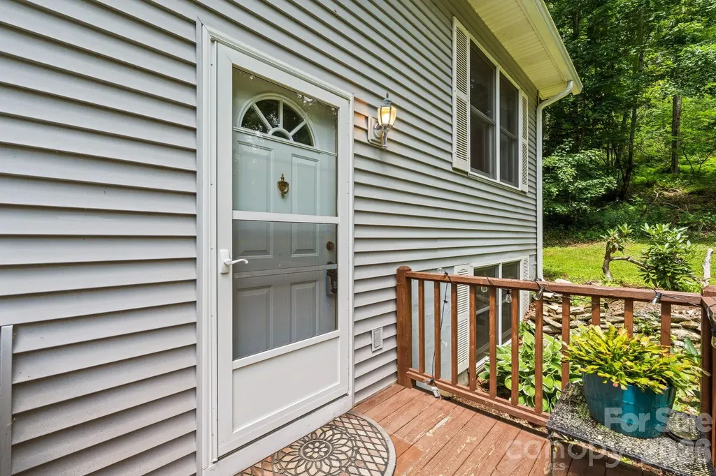 100 Summersweet Drive Banner Elk NC 28604