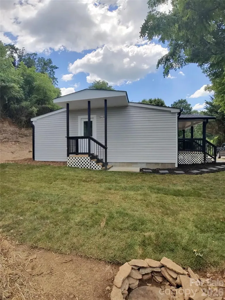 64 P J Drive Waynesville NC 28786