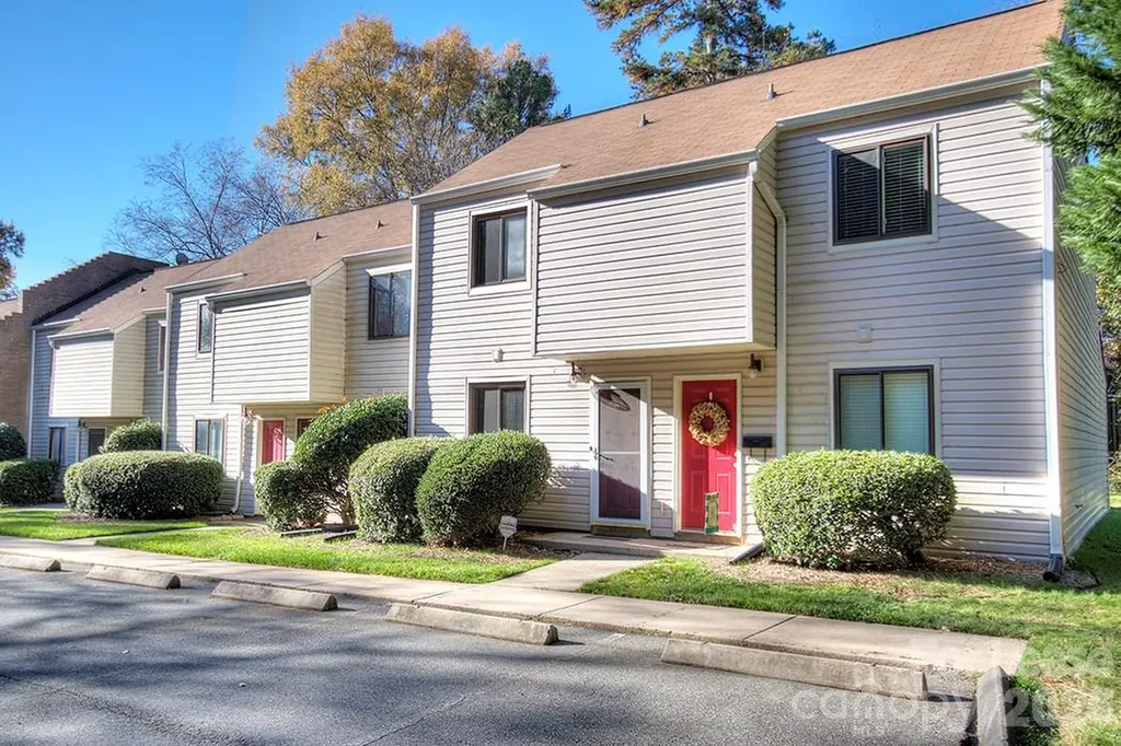 951 Hollywood Street Charlotte NC 28211