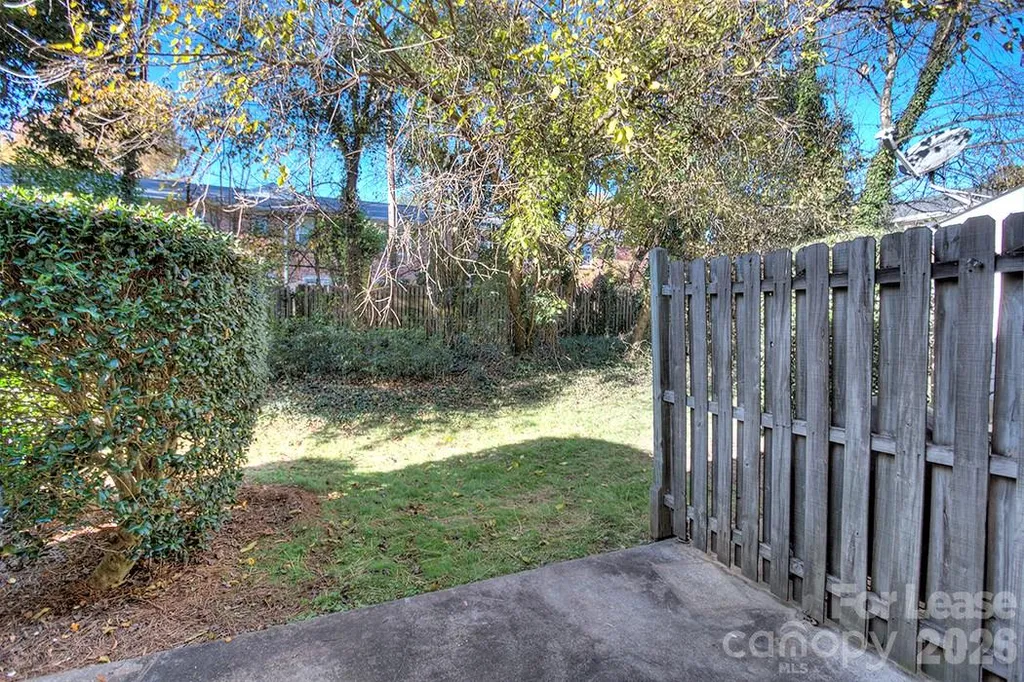 951 Hollywood Street Charlotte NC 28211