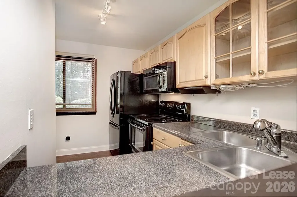951 Hollywood Street Charlotte NC 28211