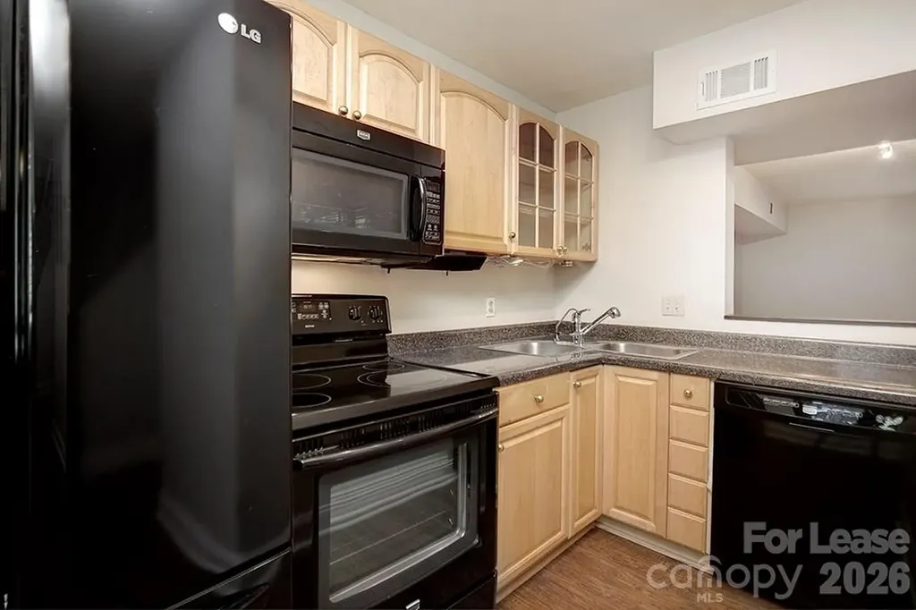 951 Hollywood Street Charlotte NC 28211