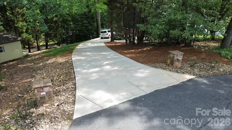 8470 Marina Lane Catawba NC 28609