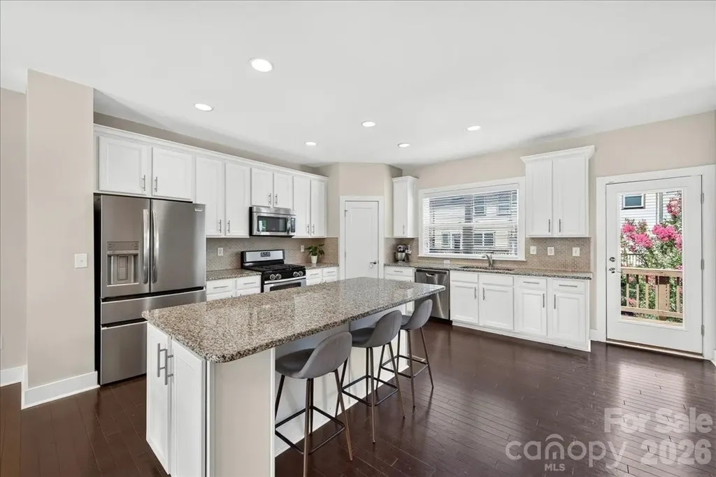 2115 Garabrandt Lane Charlotte NC 28204
