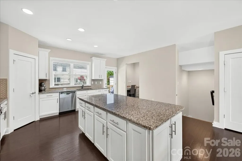 2115 Garabrandt Lane Charlotte NC 28204
