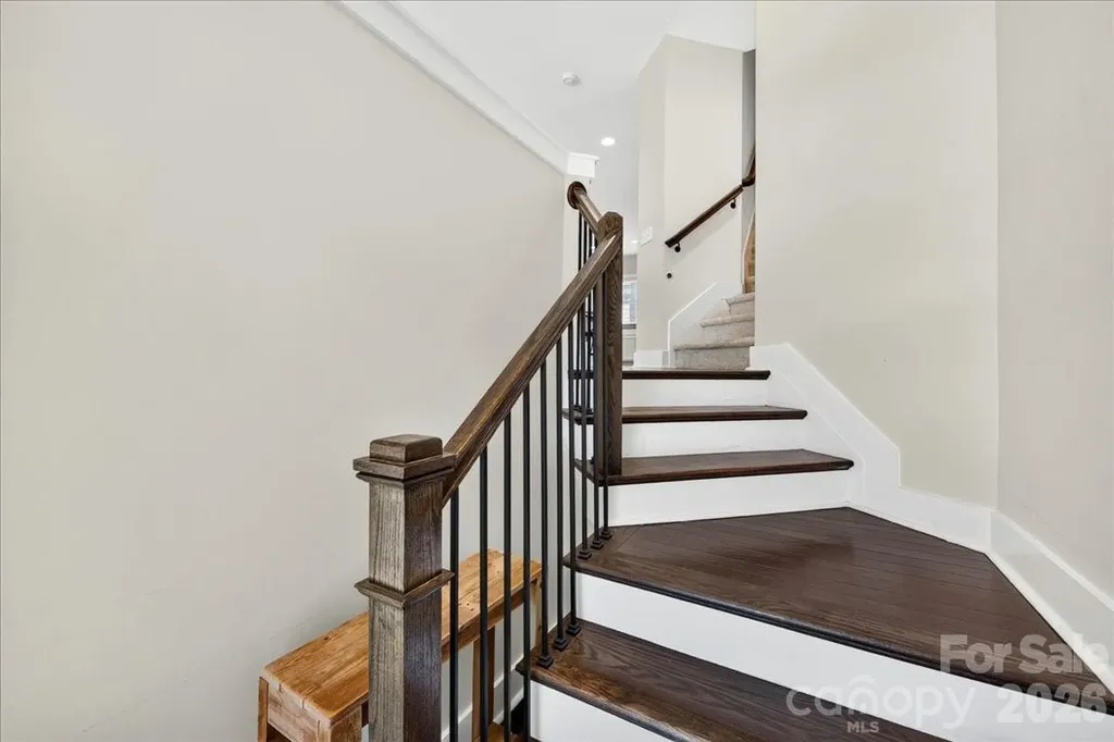 2115 Garabrandt Lane Charlotte NC 28204