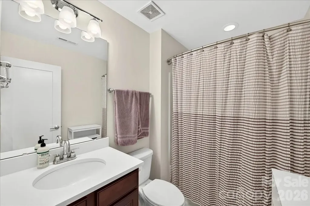 2115 Garabrandt Lane Charlotte NC 28204