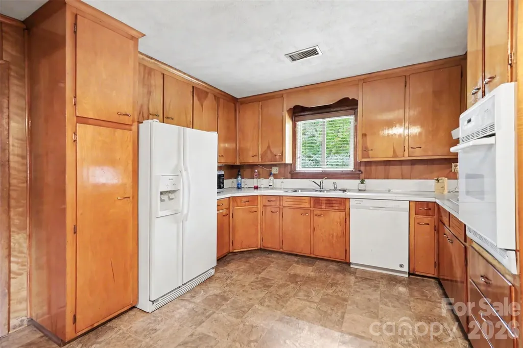 298 Enwood Drive Charlotte NC 28214