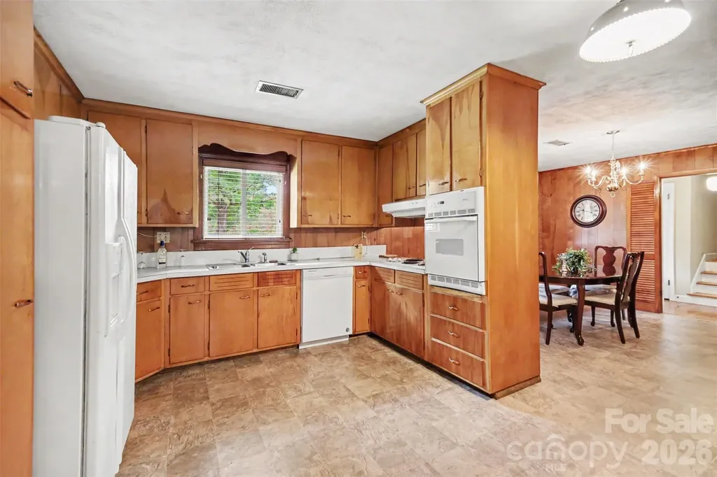 298 Enwood Drive Charlotte NC 28214