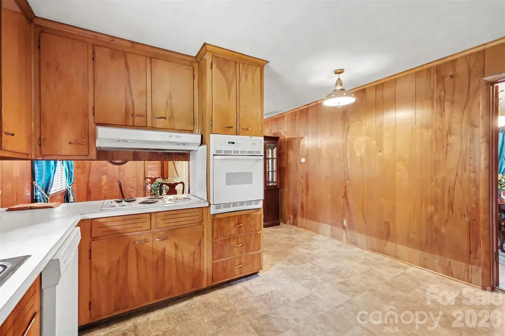 298 Enwood Drive Charlotte NC 28214