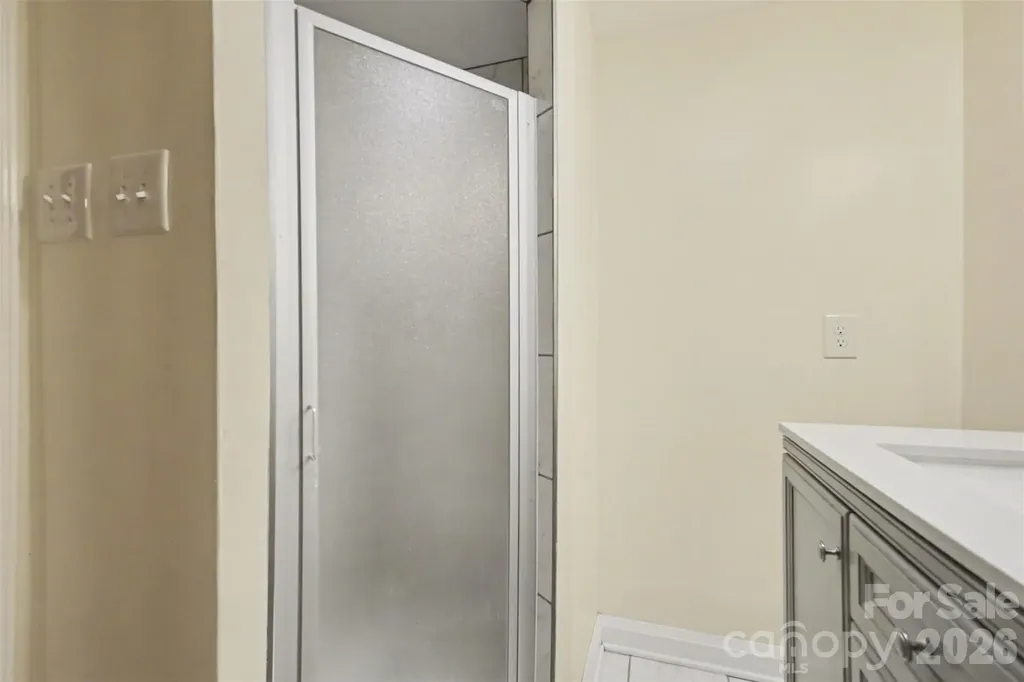 298 Enwood Drive Charlotte NC 28214