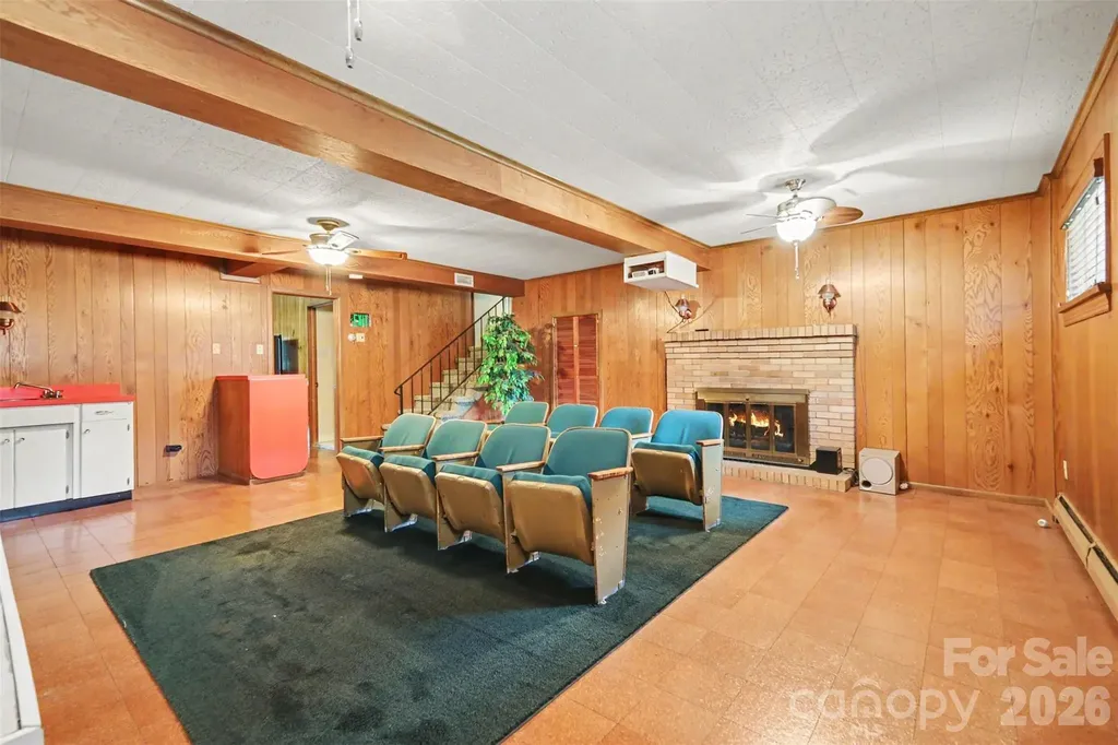 298 Enwood Drive Charlotte NC 28214