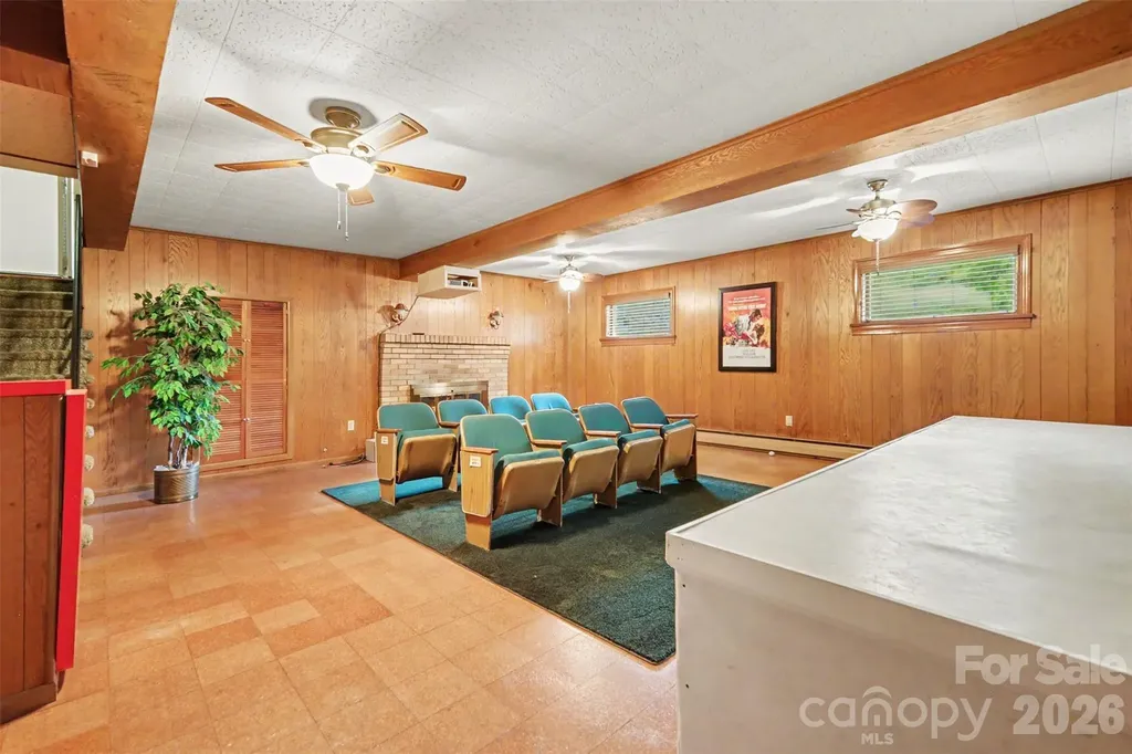298 Enwood Drive Charlotte NC 28214