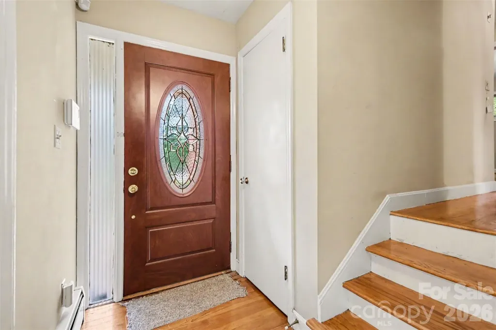 298 Enwood Drive Charlotte NC 28214