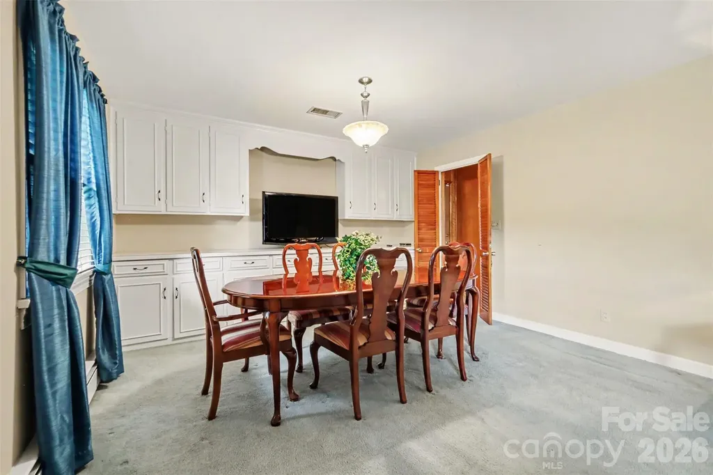 298 Enwood Drive Charlotte NC 28214